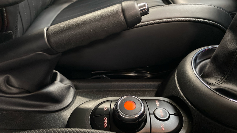 MINI Hatchback 1.5 Cooper Exclusive II 3dr Petrol Hatchback